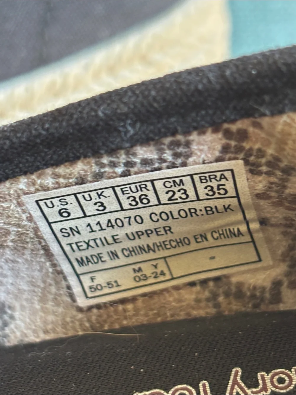 LIKE NEW BOBS from SKECHERS Wedge Espadrille, Size 6, Black, Worn Once, Comfy!